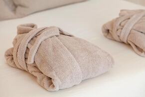 METEORON Luxury Rooms