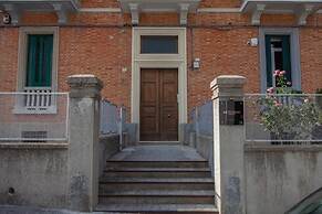 METEORON Luxury Rooms