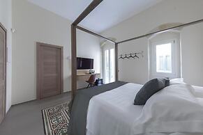 METEORON Luxury Rooms