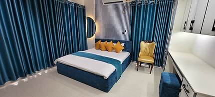 Luxurious 3-bhk Highly Secured & Close to Airport