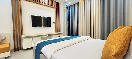 Luxurious 3-bhk Highly Secured & Close to Airport