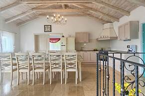Villa Lapis