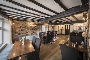 Cromwell Arms