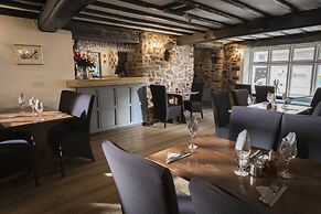Cromwell Arms