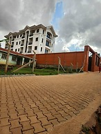 Enchanted Parkland Hills Stays