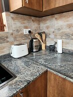 Enchanted Parkland Hills Stays