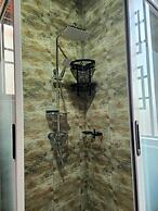 Enchanted Parkland Hills Stays