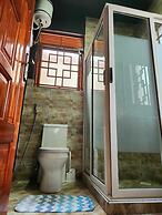 Enchanted Parkland Hills Stays