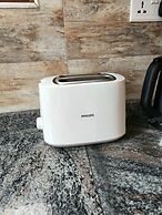 Enchanted Parkland Hills Stays