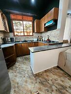 Enchanted Parkland Hills Stays