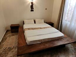 Enchanted Parkland Hills Stays