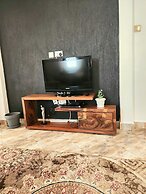 Enchanted Parkland Hills Stays