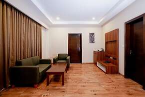 Antaraal Resort And Spa