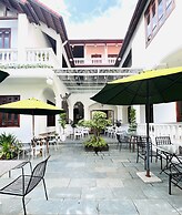 Sen Hong Apartment & Beer Garden