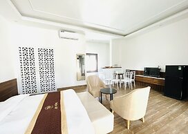 Sen Hong Apartment & Beer Garden