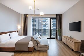STEPS Batumi  Hotel & Suites