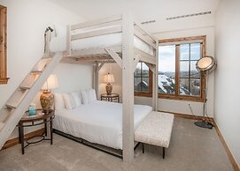 Beaver Creek Landing A406 3 Bedroom Condo by RedAwning