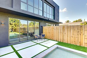 Modern Miami Home w/ Pool 1 Mi to Design District!