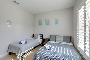 Modern Redington Beach Townhome: Steps to Beach!