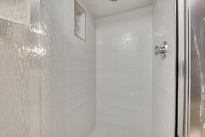 1 Mi to Downtown: Salem Vacation Rental!