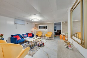 1 Mi to Downtown: Salem Vacation Rental!