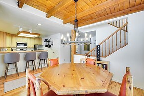 Copper Mtn Resort Duplex w/ Golf Course Views!