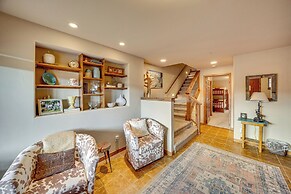 6 Mi to Winter Park Resort: Townhome w/ Hot Tub!