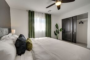 Luxury Goodyear Home w/ Private Pool + Pickleball!