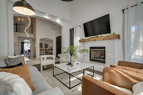 Luxury Goodyear Home w/ Private Pool + Pickleball!