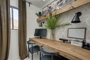 Luxury Goodyear Home w/ Private Pool + Pickleball!