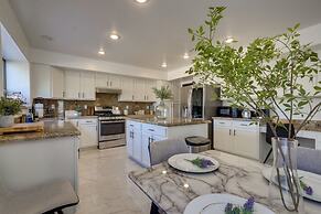 Luxury Goodyear Home w/ Private Pool + Pickleball!