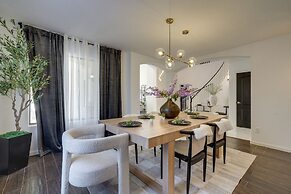 Luxury Goodyear Home w/ Private Pool + Pickleball!