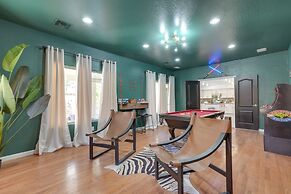 Luxury Goodyear Home w/ Private Pool + Pickleball!