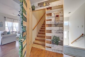 Scenic Canyon Lake Vacation Home Near Boat Ramp!