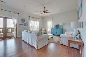 Scenic Canyon Lake Vacation Home Near Boat Ramp!