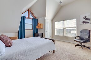 Scenic Canyon Lake Vacation Home Near Boat Ramp!