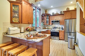 Ski & Golf: Cozy North Conway Mountain Cabin!