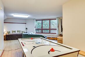 Ski & Golf: Cozy North Conway Mountain Cabin!