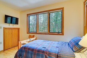 Ski & Golf: Cozy North Conway Mountain Cabin!