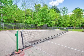 Ski & Golf: Cozy North Conway Mountain Cabin!