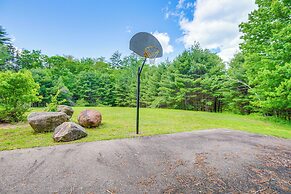 Ski & Golf: Cozy North Conway Mountain Cabin!