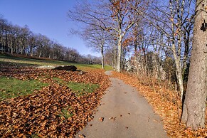 Wintergreen Ski Resort Condo w/ Golf Access!