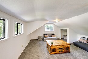 Charming Hamilton Hideaway: Half-mi to Main St!