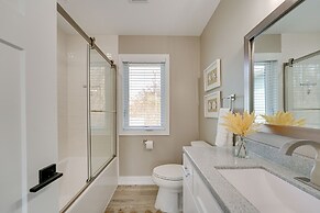 Cozy Algonac Home w/ Grill: Walk to St Clair River