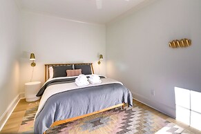 Belmont Vacation Home w/ Fire Pit: Walk Downtown!