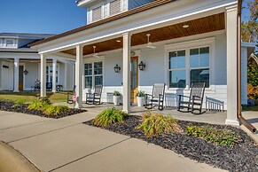 Lake Access & Boat Slip: Greenwood Cottage!