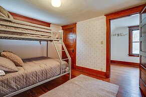 Family-friendly Home in Pepin: Walk to Main St!