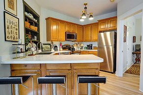 Charming Granville Home w/ Porch - Walk Downtown!