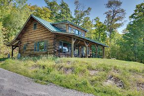 Remote Escape: Vermont Cabin w/ Mountaintop Views!