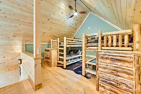 Modern Cabin w/ Hot Tub & Sacandaga Lake Access!